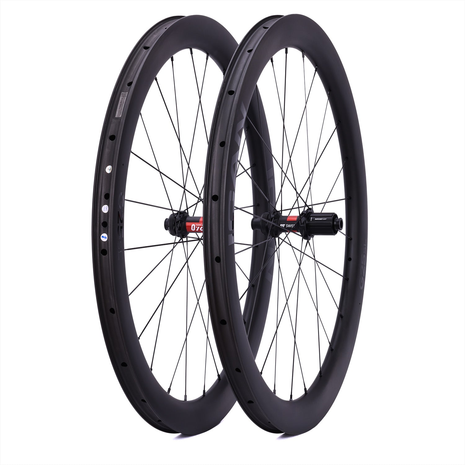ICAN 700C G25 SL gravel wheels with DT Swiss hubs